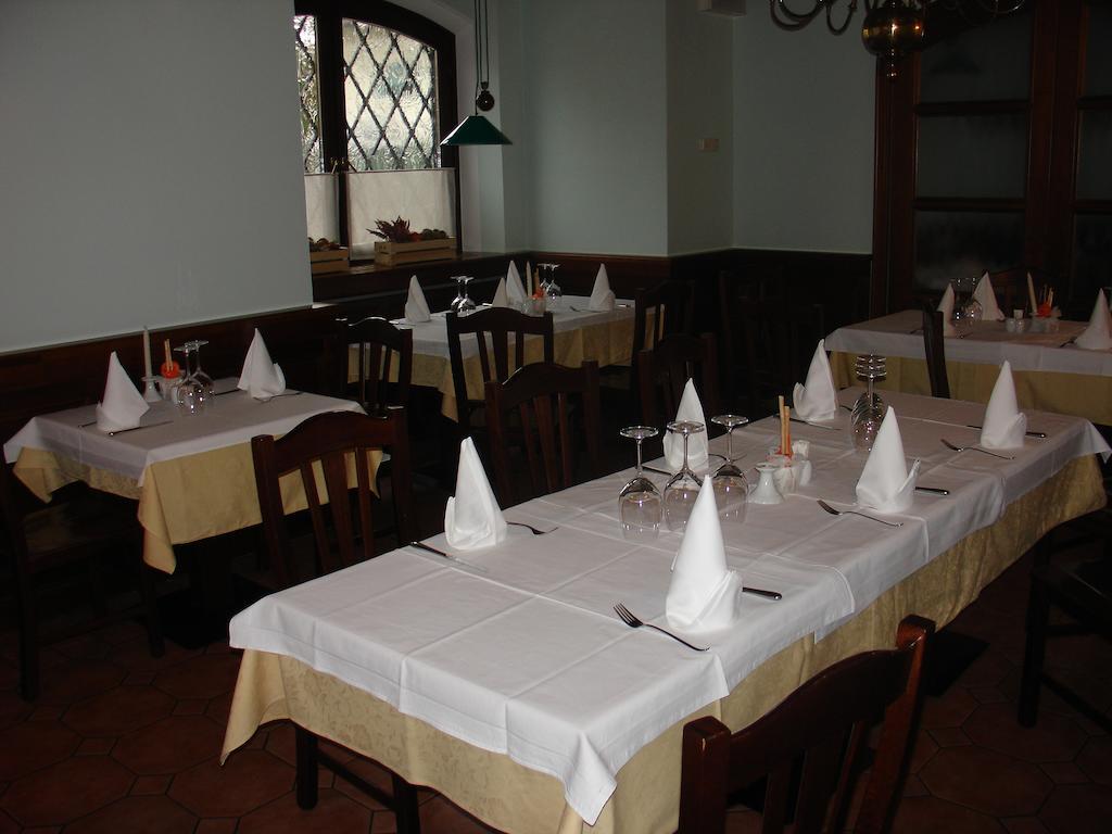 Couette-café Janezic 3*